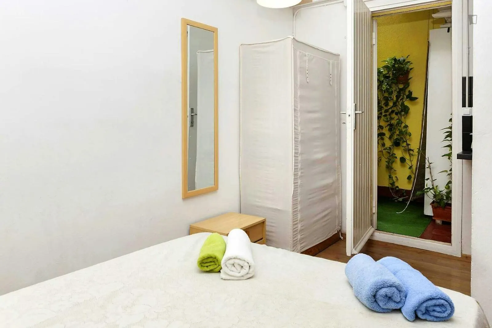 Loft En Gracia Apartment Barcelona