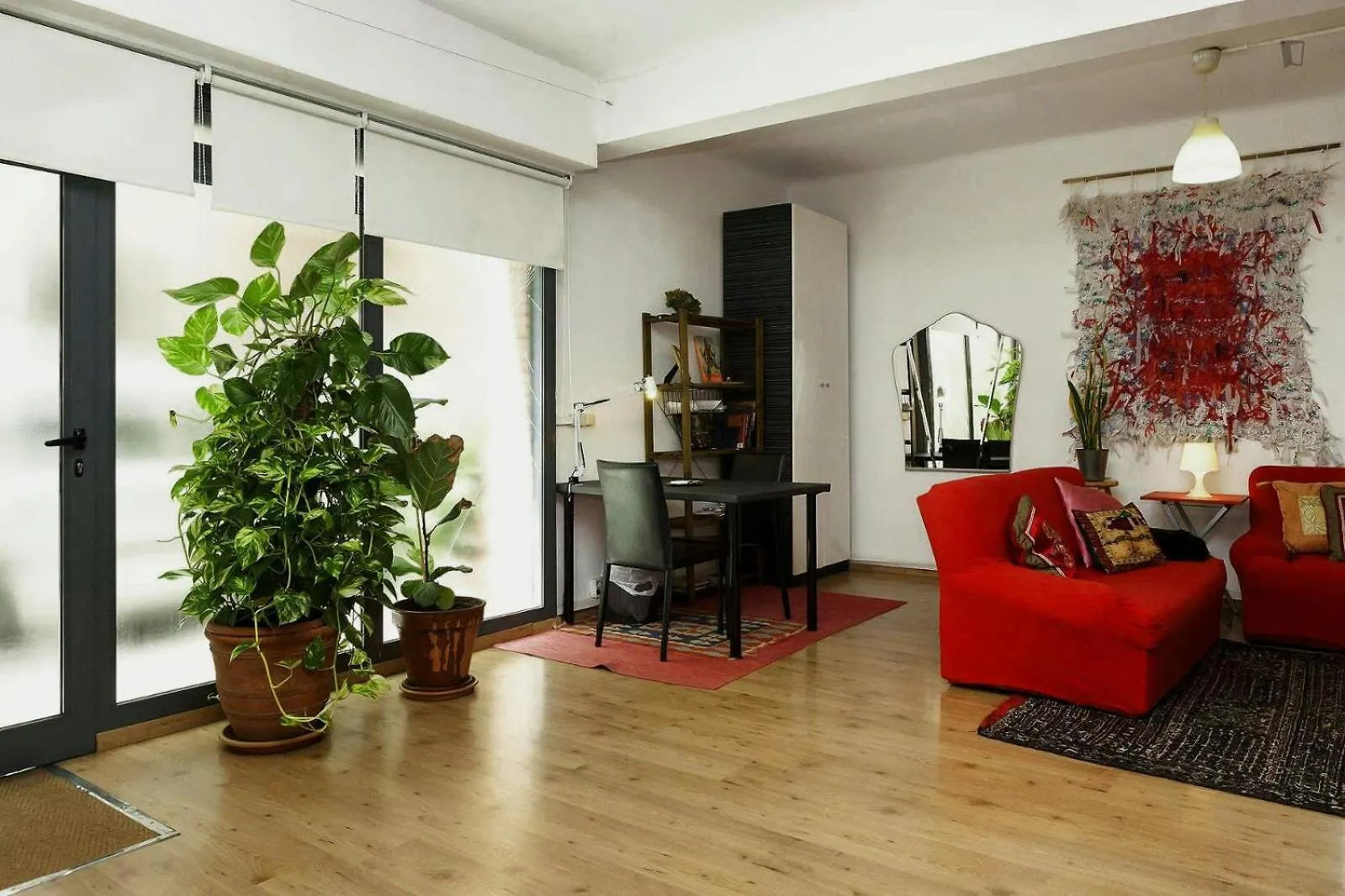 Loft En Gracia Apartment Barcelona